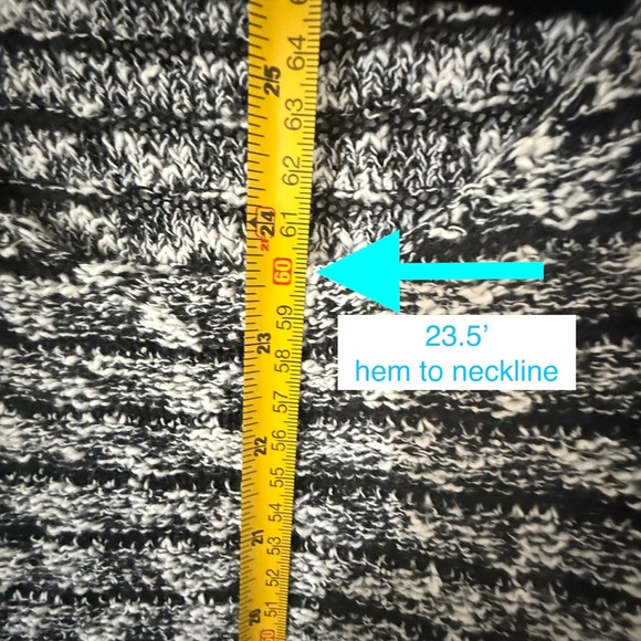 JJill, black and white sweater - Picture 5 of 9